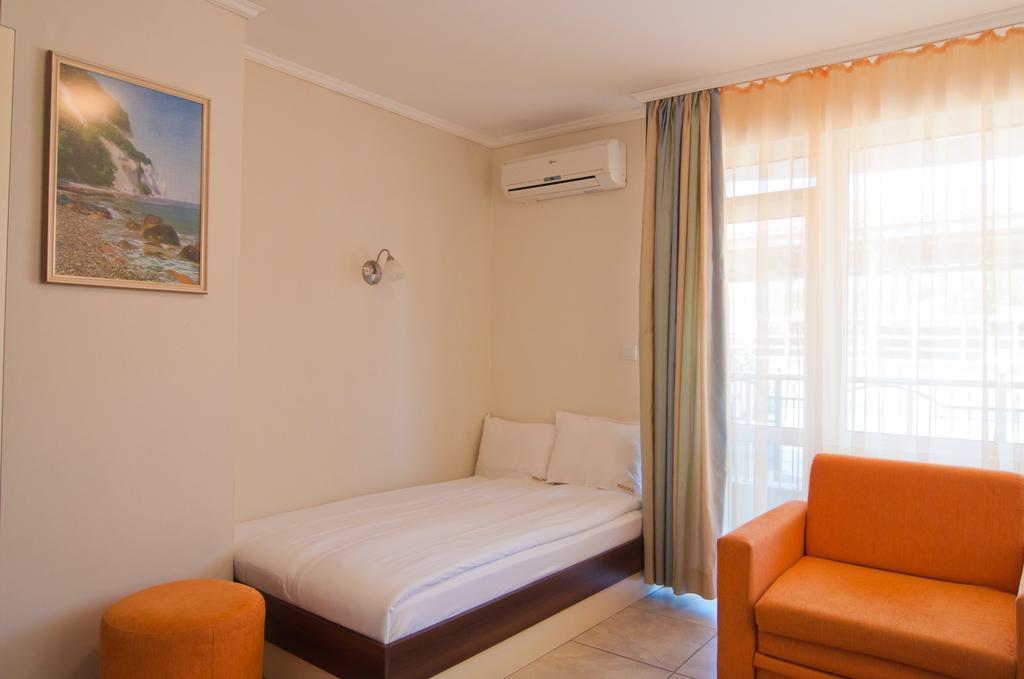 Guest House Hiora Achtopol Exteriér fotografie