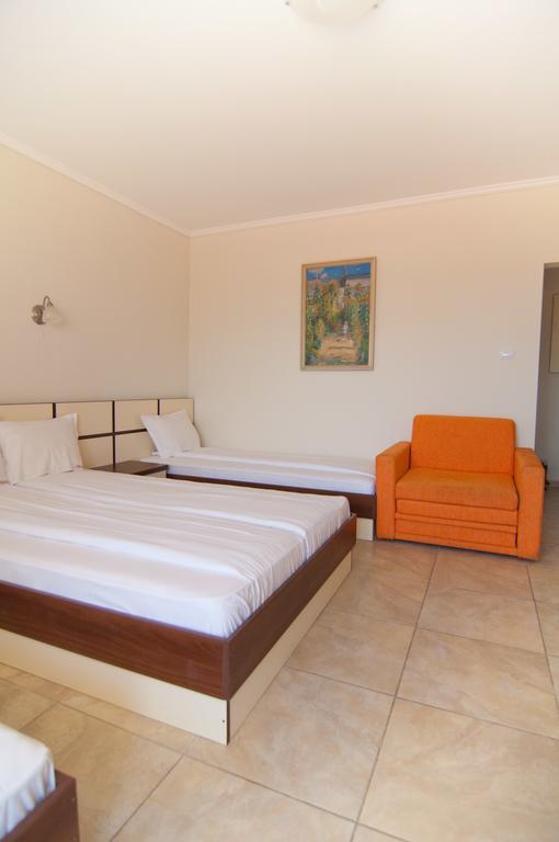 Guest House Hiora Achtopol Exteriér fotografie