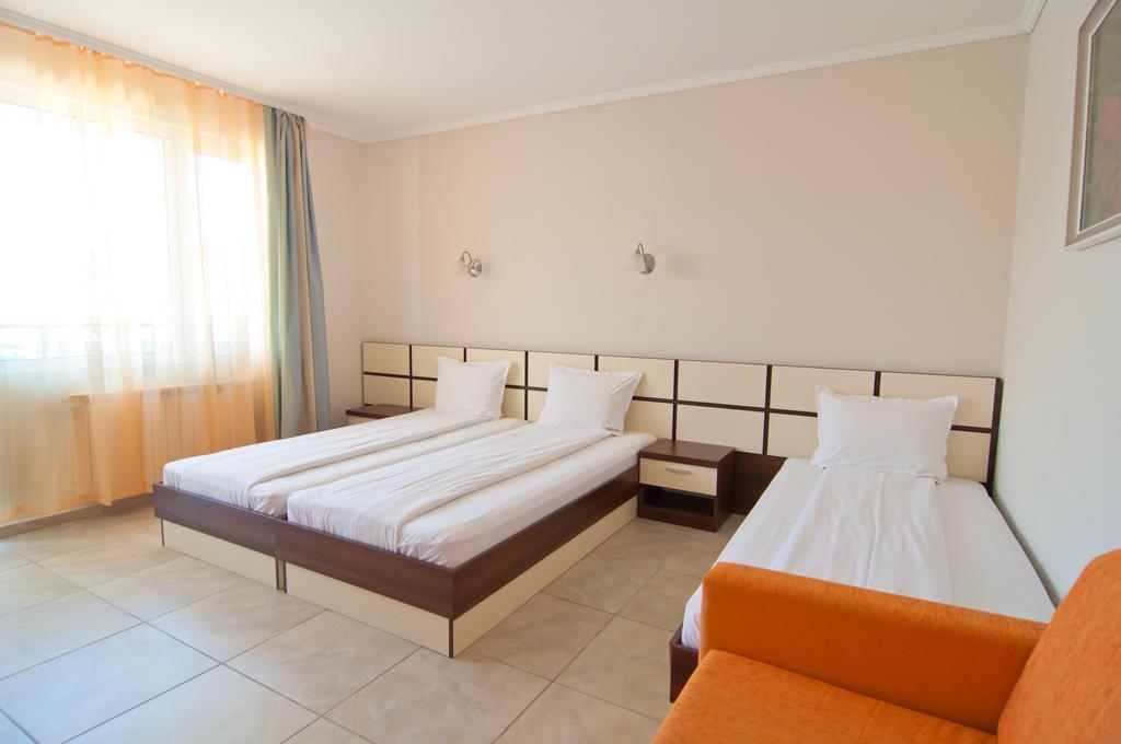 Guest House Hiora Achtopol Exteriér fotografie